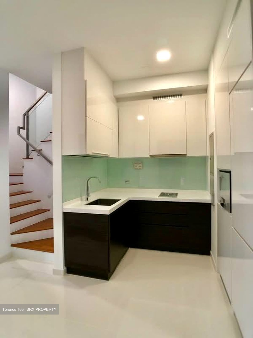 Eon Shenton (D2), Apartment #536904221